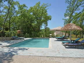 Modern villa in Montauroux with pool